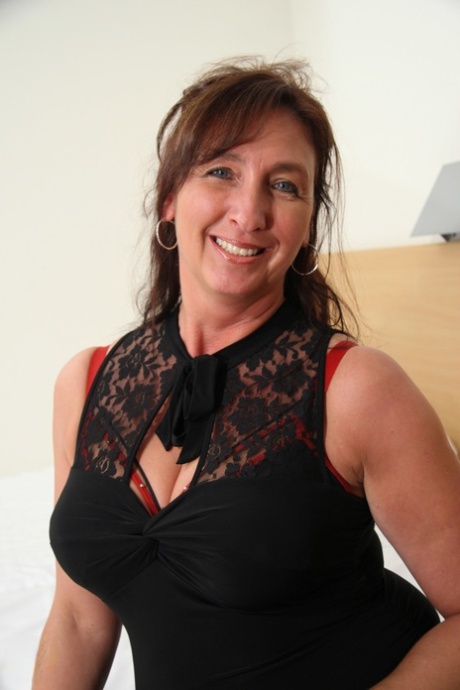 Chubby Mature Pics